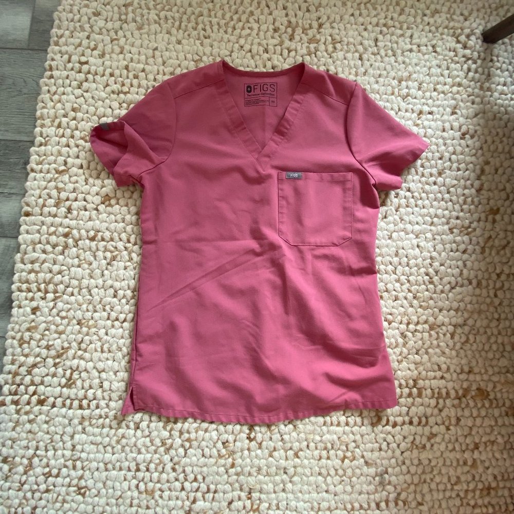 Figs Scrub Top